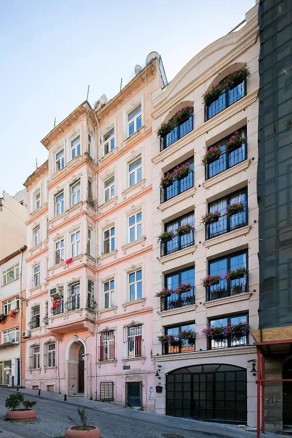 La Casa Pera 42 Aparthotel Istanbul Turkey